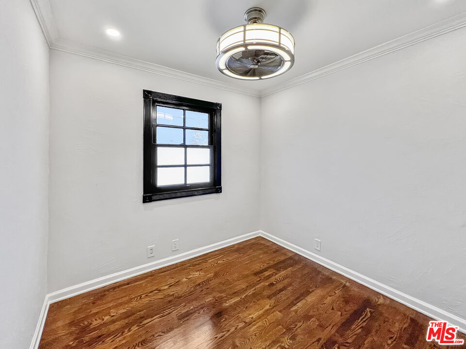 1118 Cardiff Ave Unit: 7