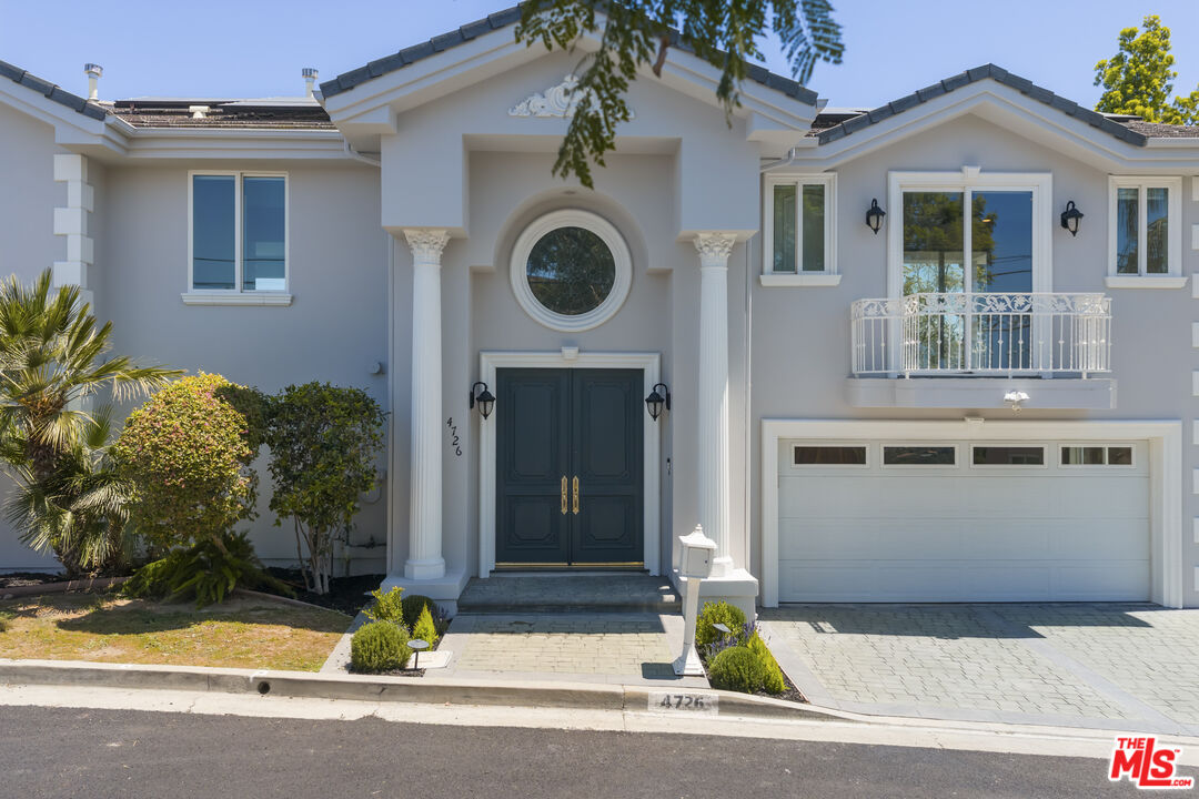 4726 San Sebastian Dr