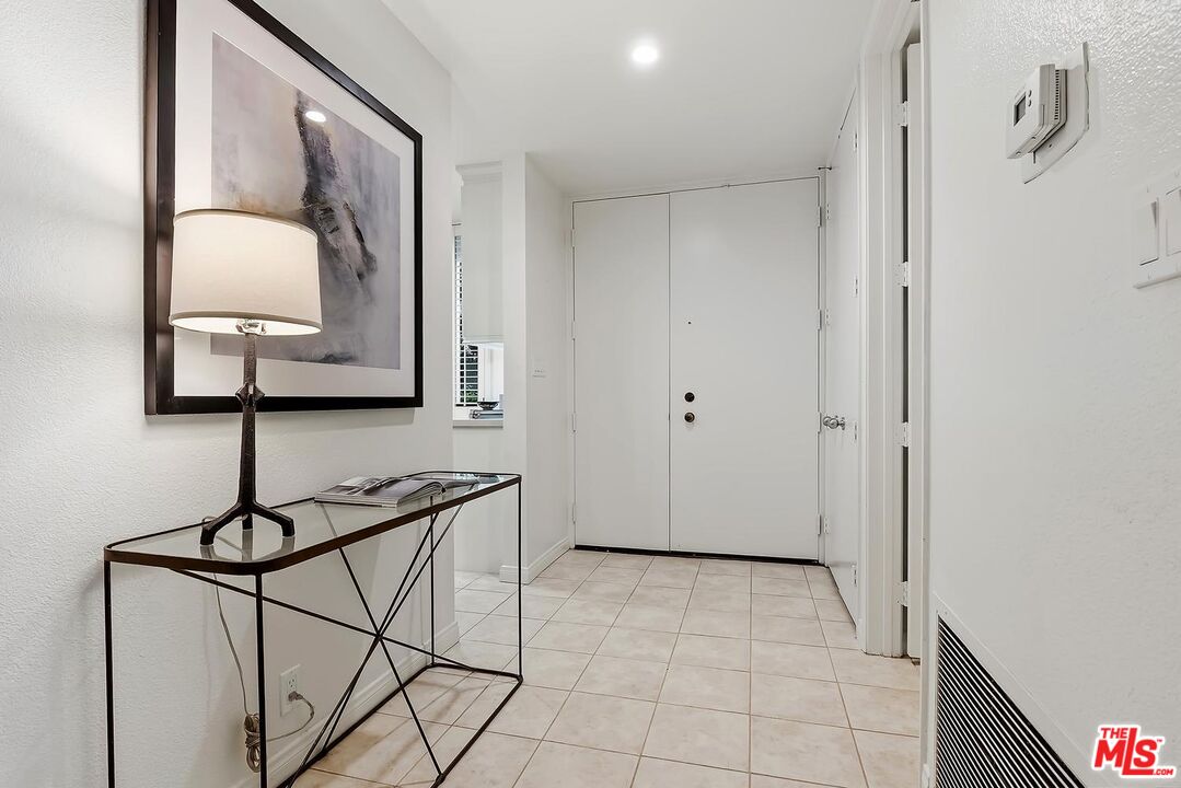 2112 Century Park Ln Unit: 107