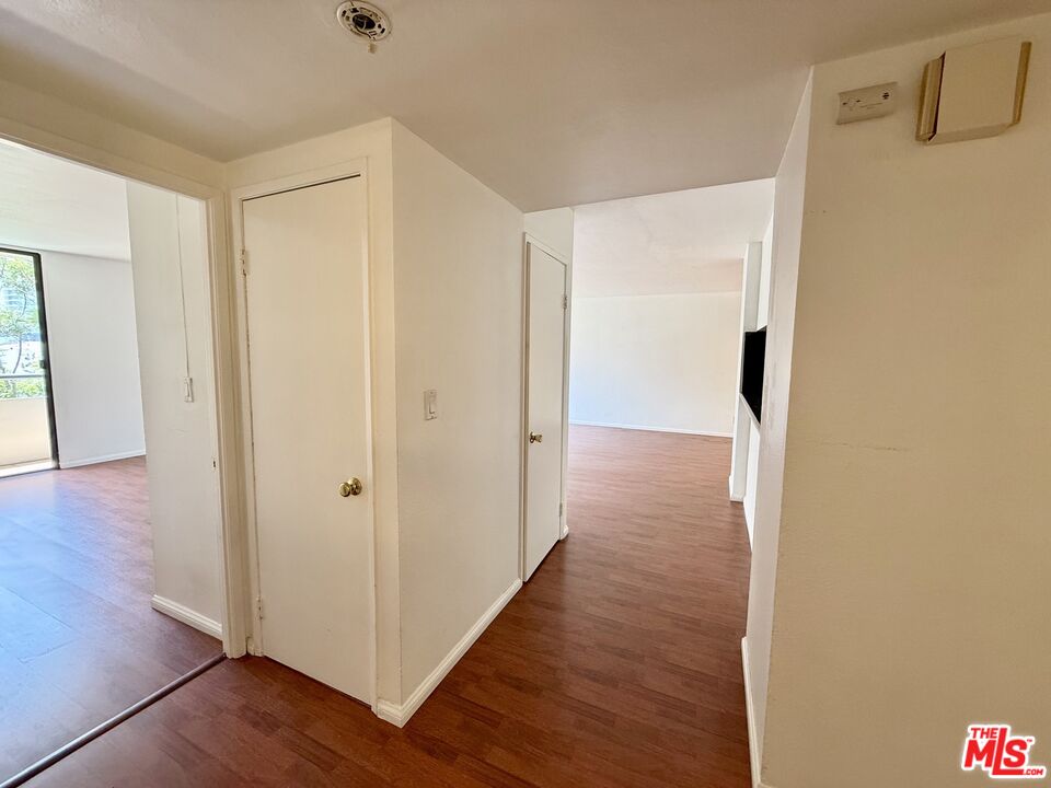 600 W 9th St Unit: 814