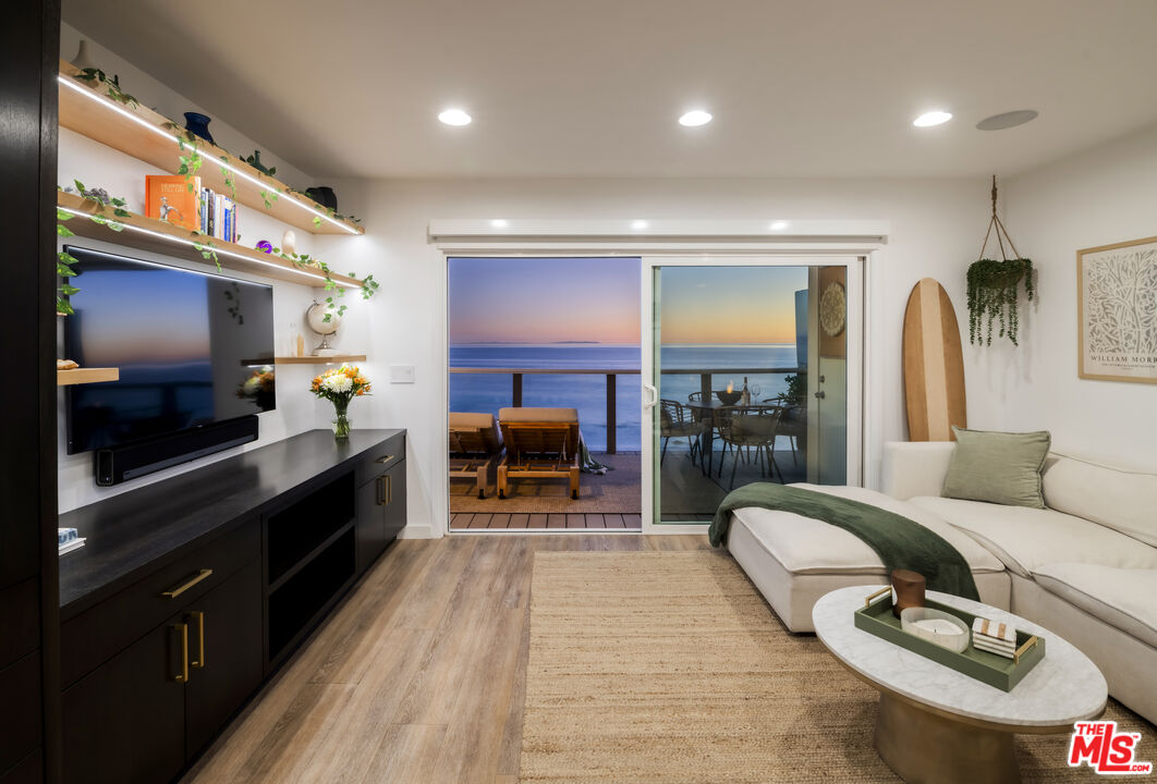 20638 Pacific Coast Hwy Unit: 9-