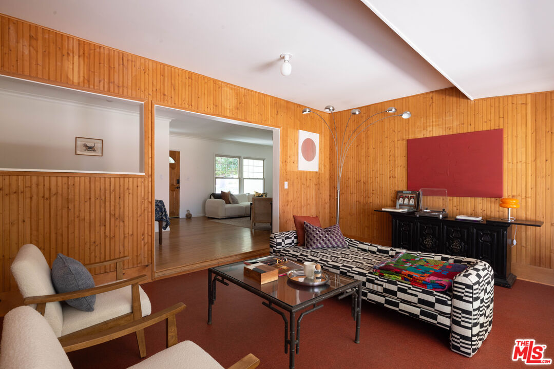 10251 Odell Ave