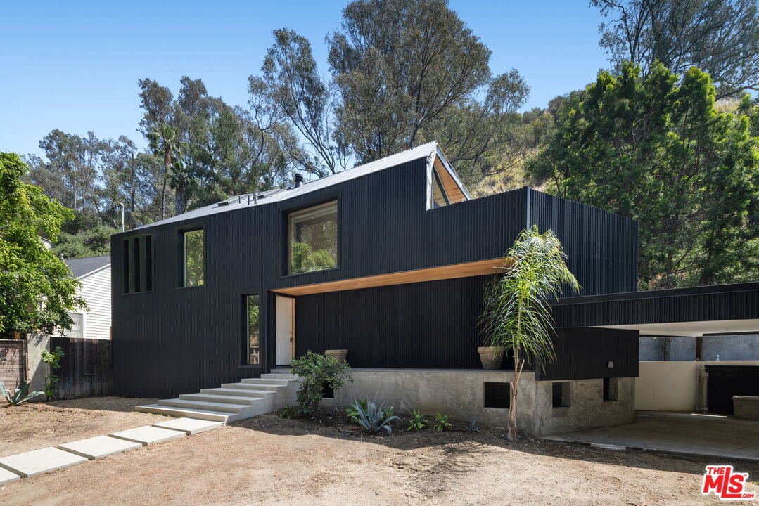 1956 Laurel Canyon Rd