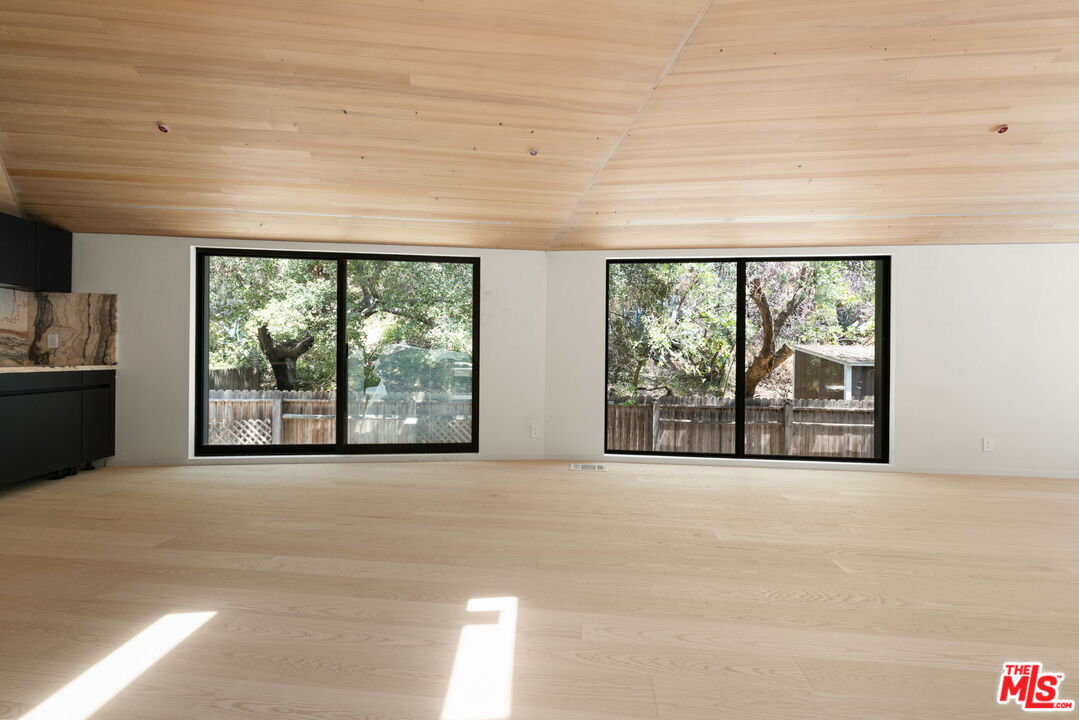 1956 Laurel Canyon Rd