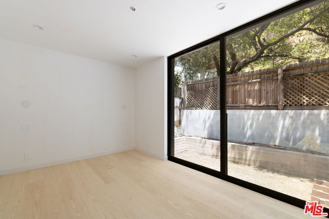 1956 Laurel Canyon Rd