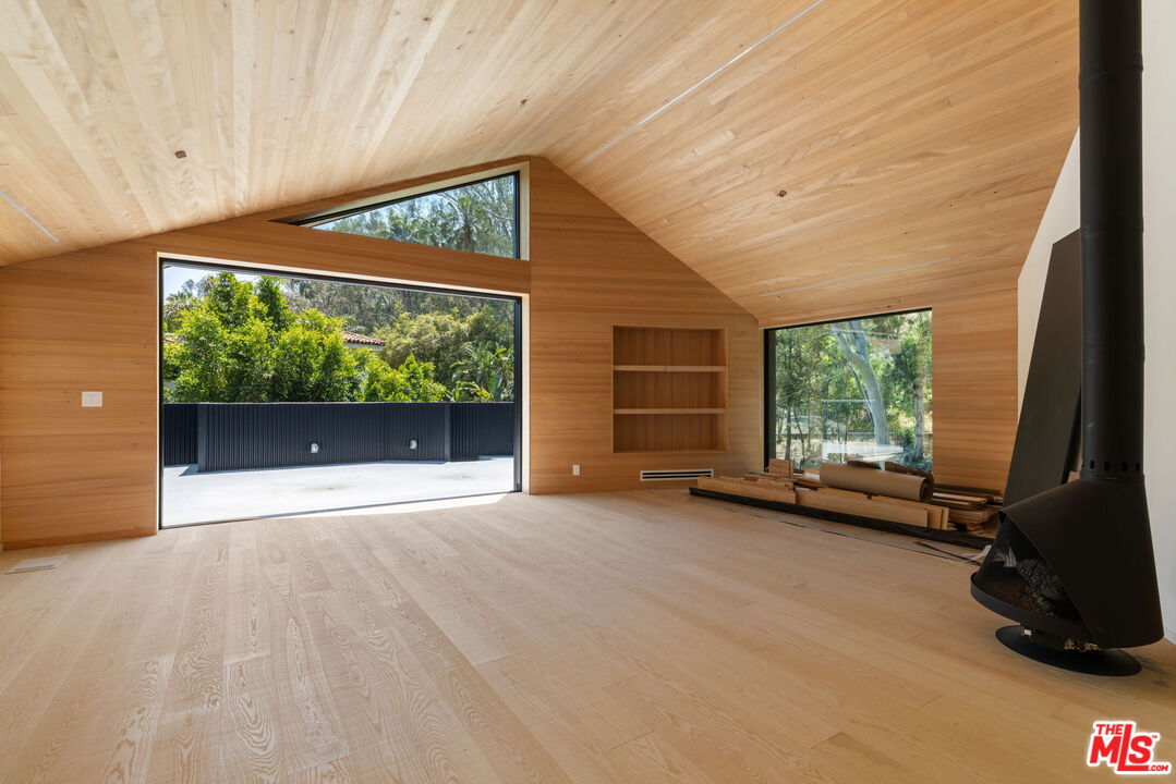 1956 Laurel Canyon Rd