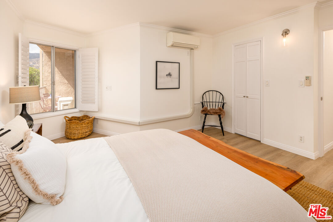 365 Burchett St Unit: 312