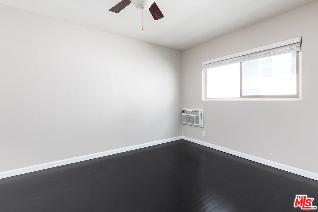 925 N Curson Ave Unit: 7