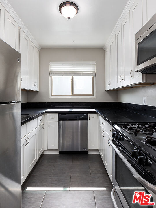 925 N Curson Ave Unit: 7