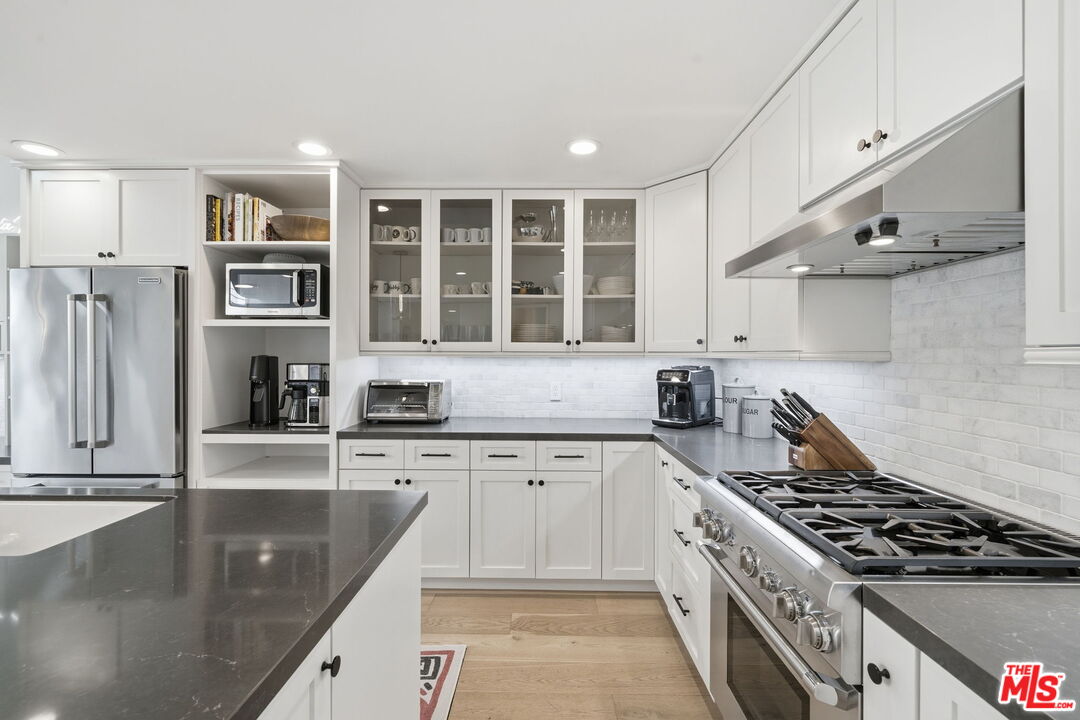13082 Mindanao Way Unit: 27