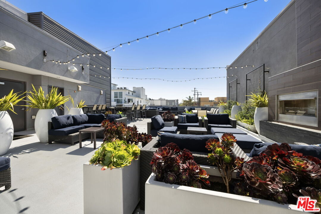 13337 Beach Ave Unit: 106