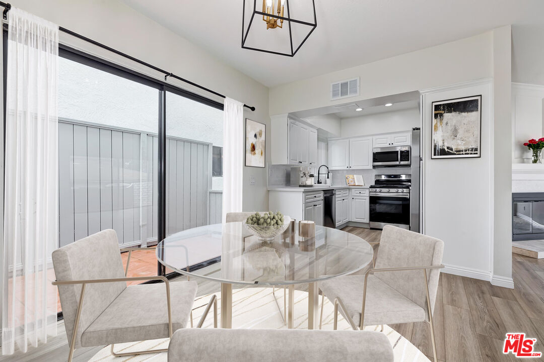 1508 Berkeley St Unit: Unit B