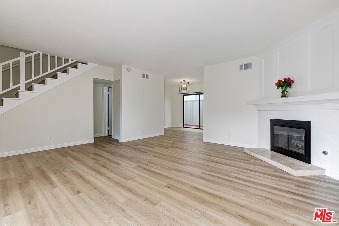 1508 Berkeley St Unit: Unit B