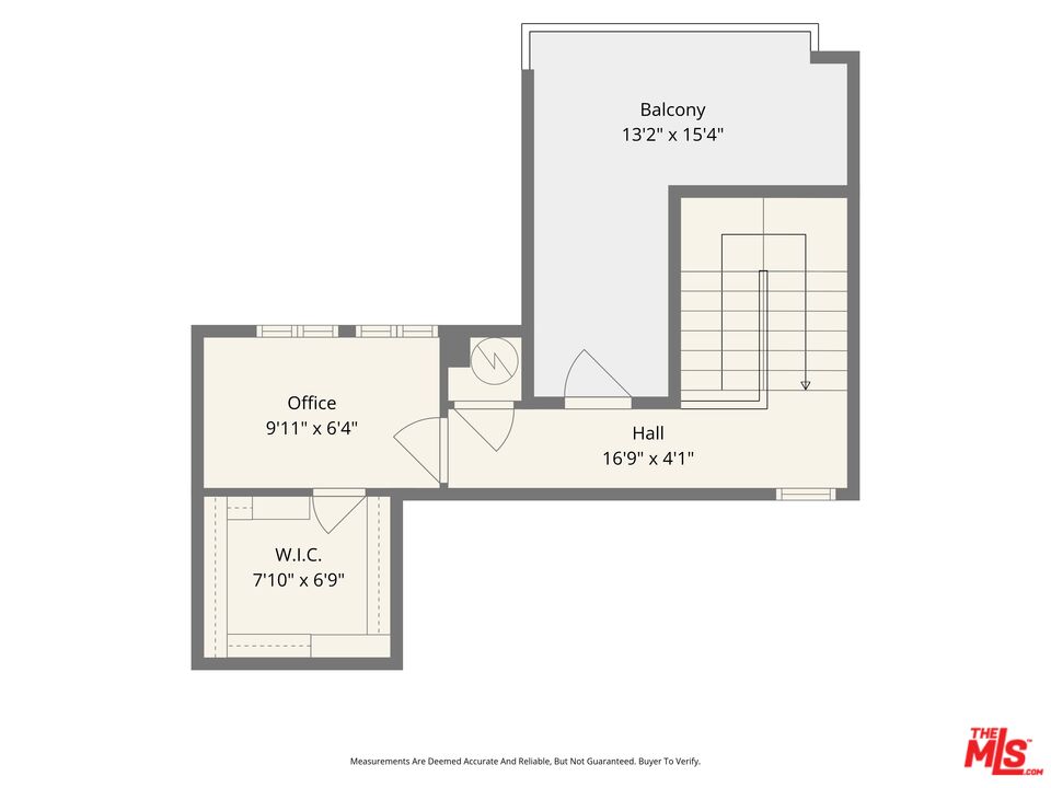 908 17th St Unit: 4