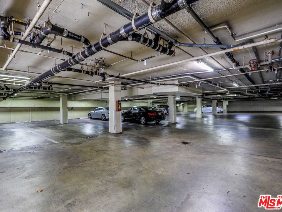 121 S Palm Dr Unit: 404
