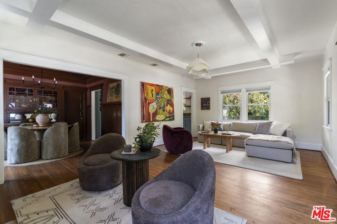 1439 Oak Grove Dr