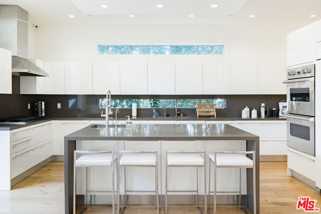 1723 S Durango Ave