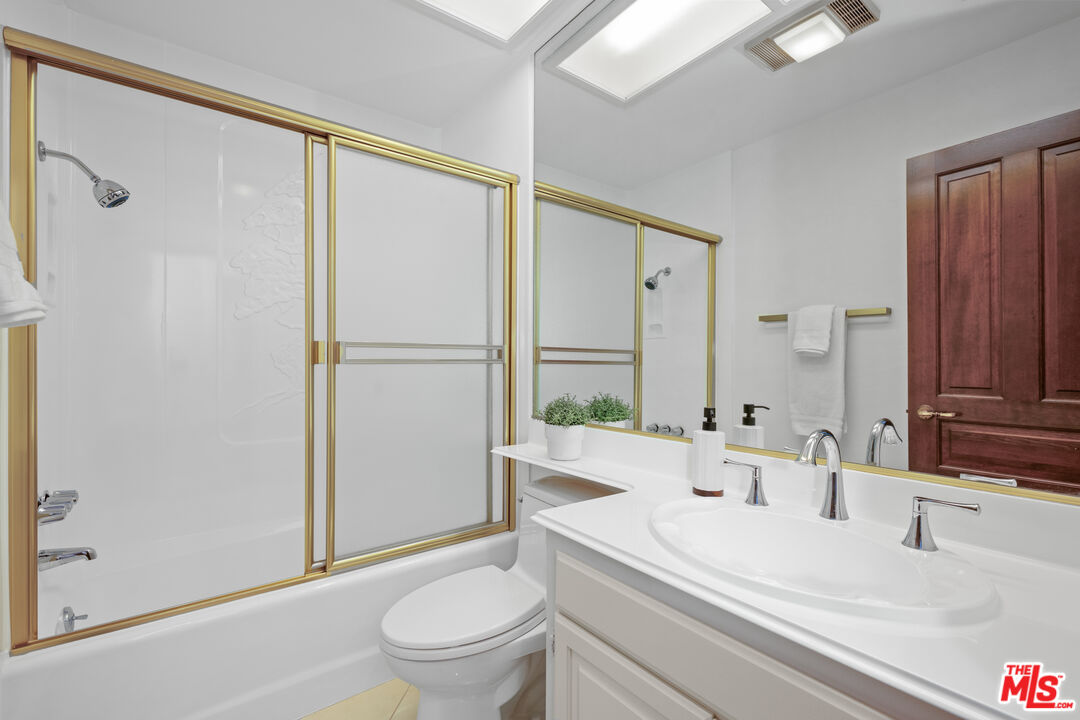 10794 Wilkins Ave Unit: 304