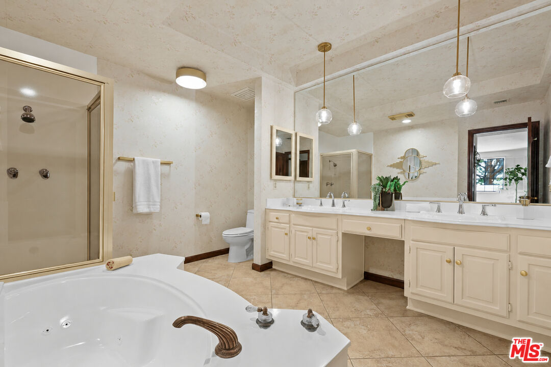10794 Wilkins Ave Unit: 304