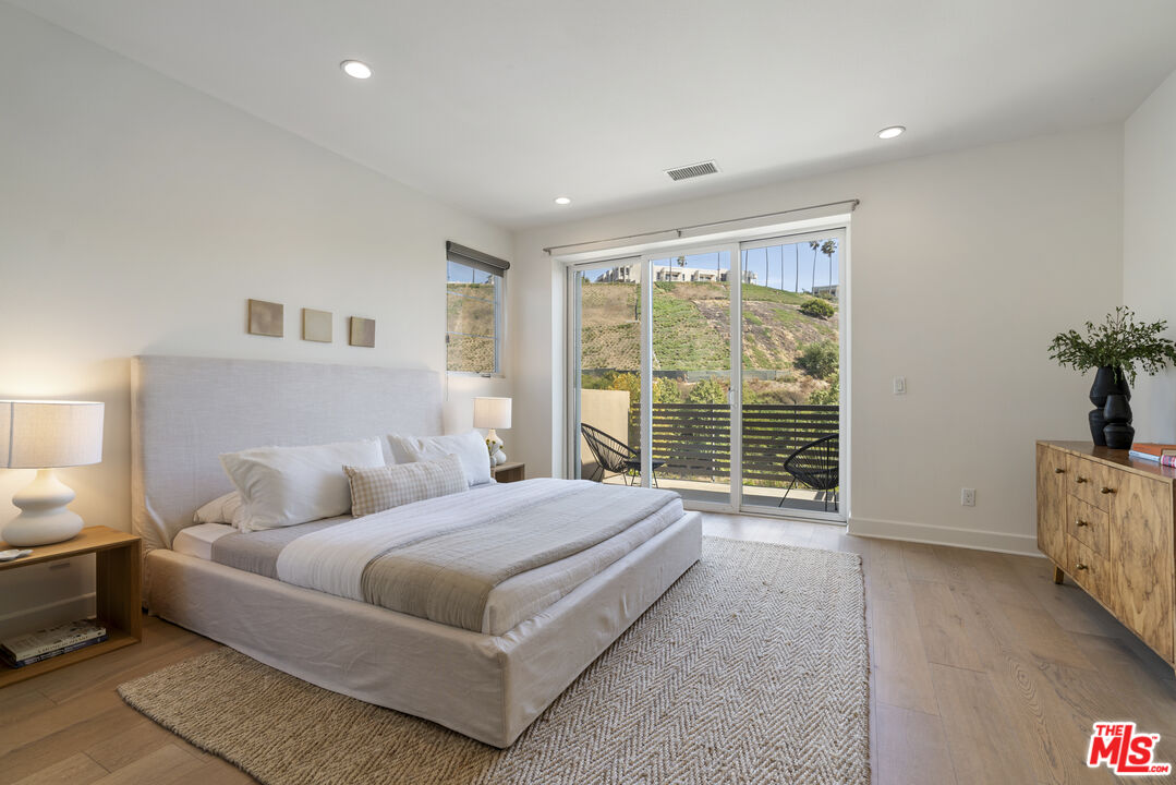 12868 S Seaglass Cir Unit: W
