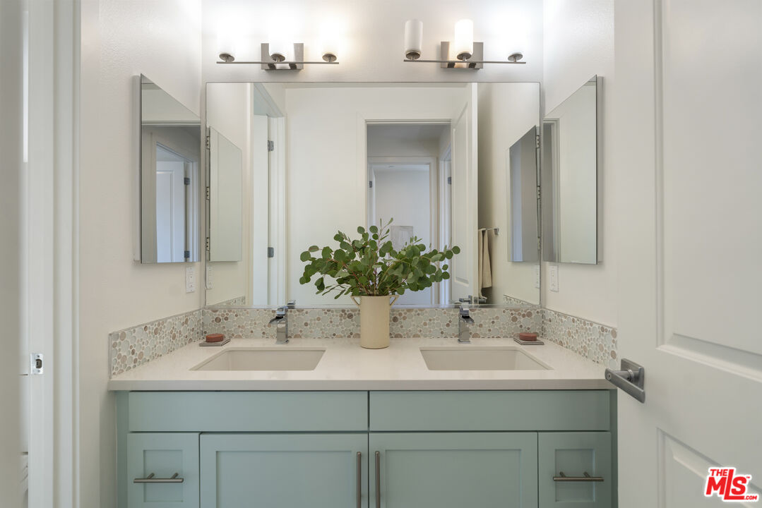 12868 S Seaglass Cir Unit: W