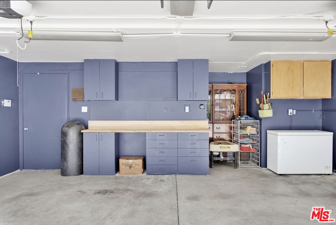 490 Lark Rd