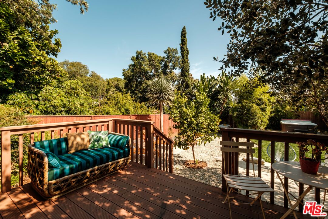 4116 Camero Ave