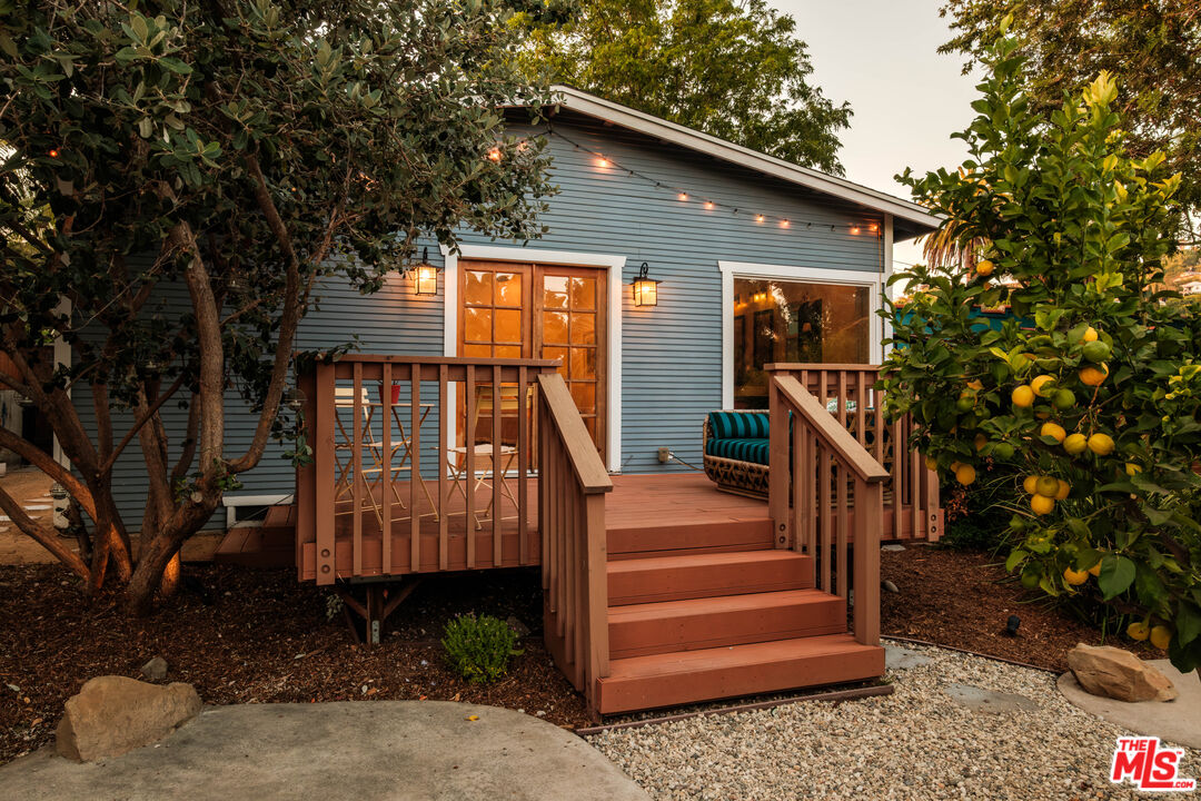 4116 Camero Ave