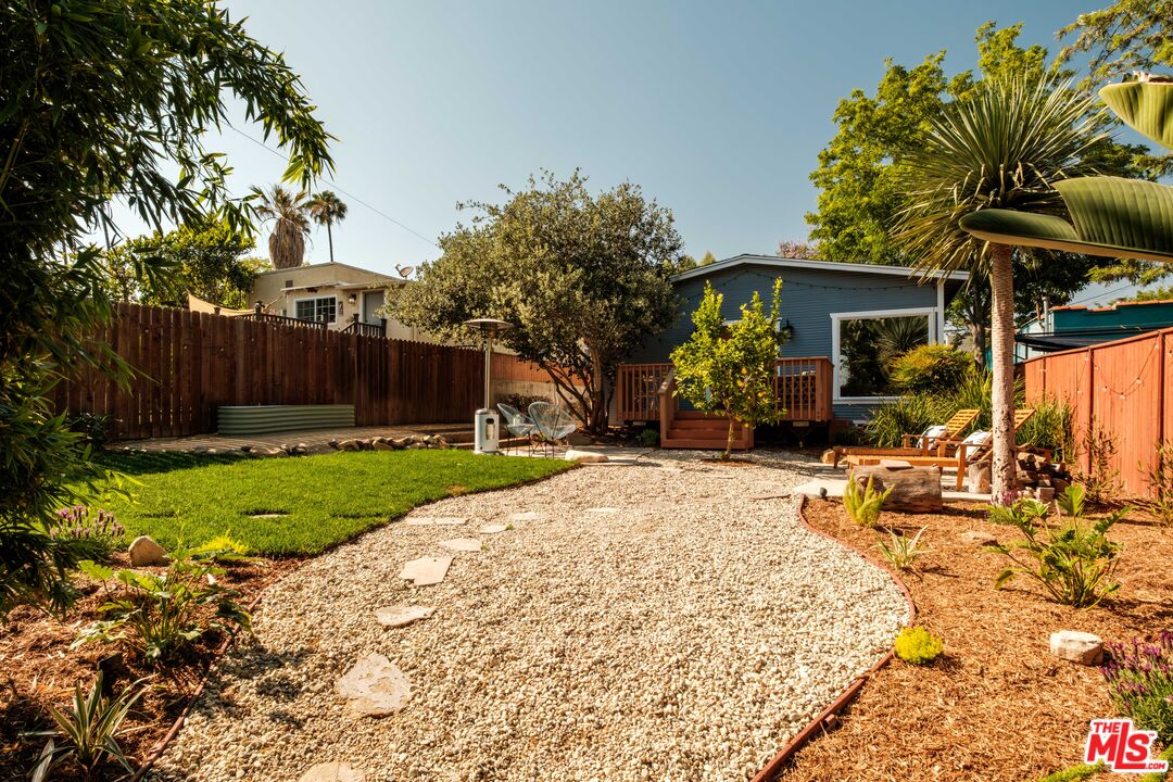4116 Camero Ave