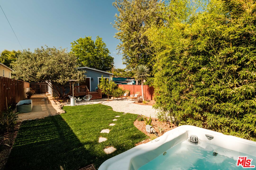 4116 Camero Ave