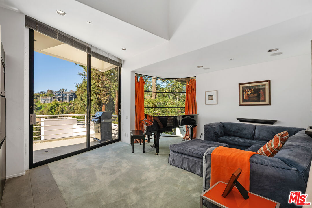 477 Upper Mesa Rd