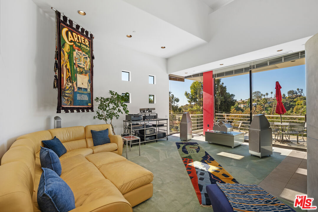 477 Upper Mesa Rd