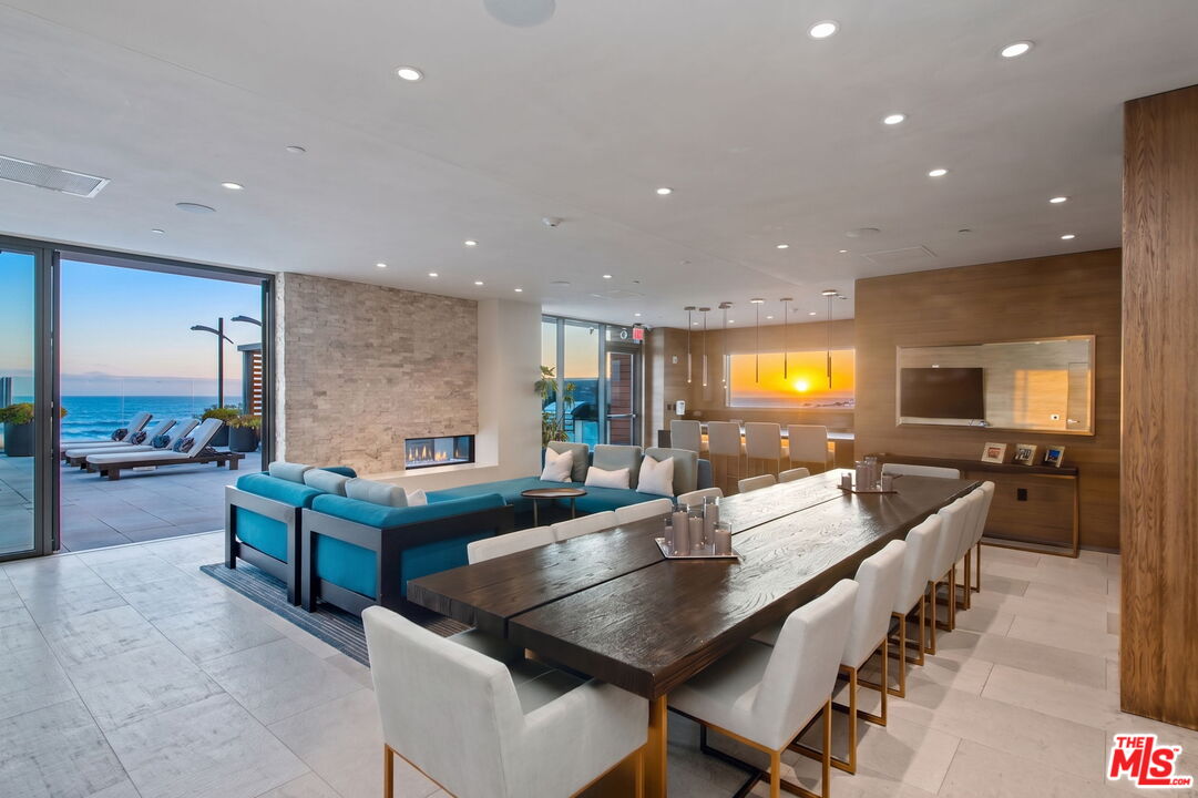 1755 E Ocean Avenue Ave Unit: 203