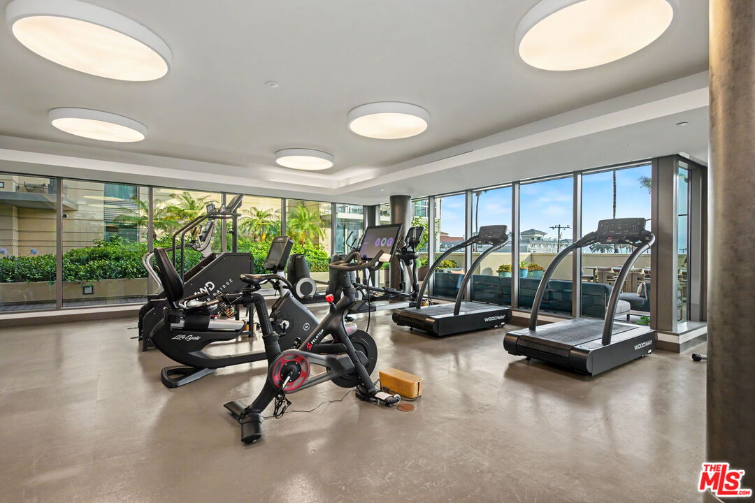 1755 E Ocean Avenue Ave Unit: 203