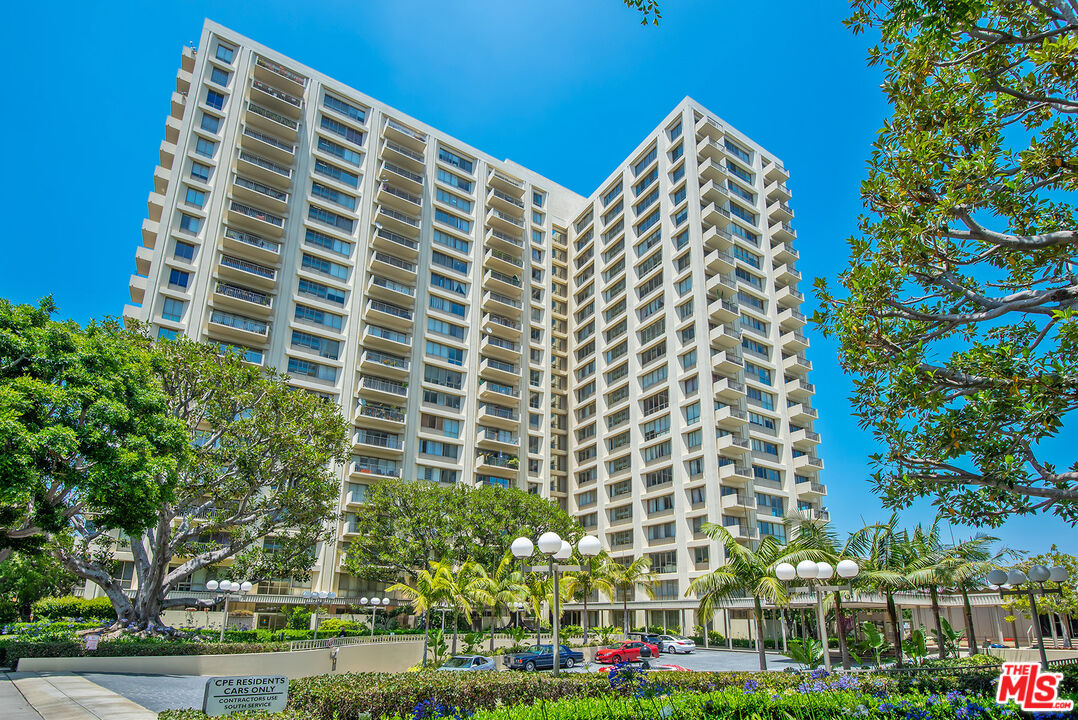 2160 Century Park Unit: 504N