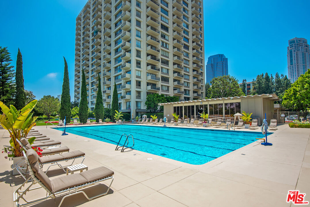 2160 Century Park Unit: 504N