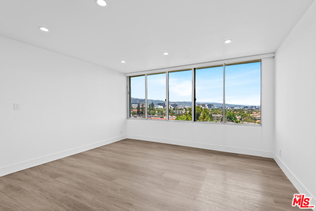 2160 Century Park Unit: 504N