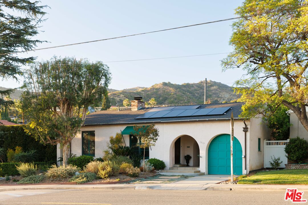 1257 Eagle Vista Dr