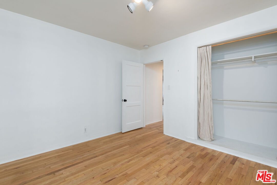 1133 26TH ST Unit: A