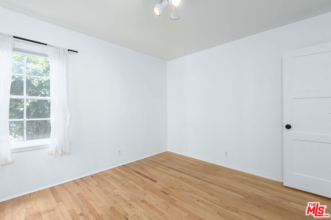 1133 26TH ST Unit: A