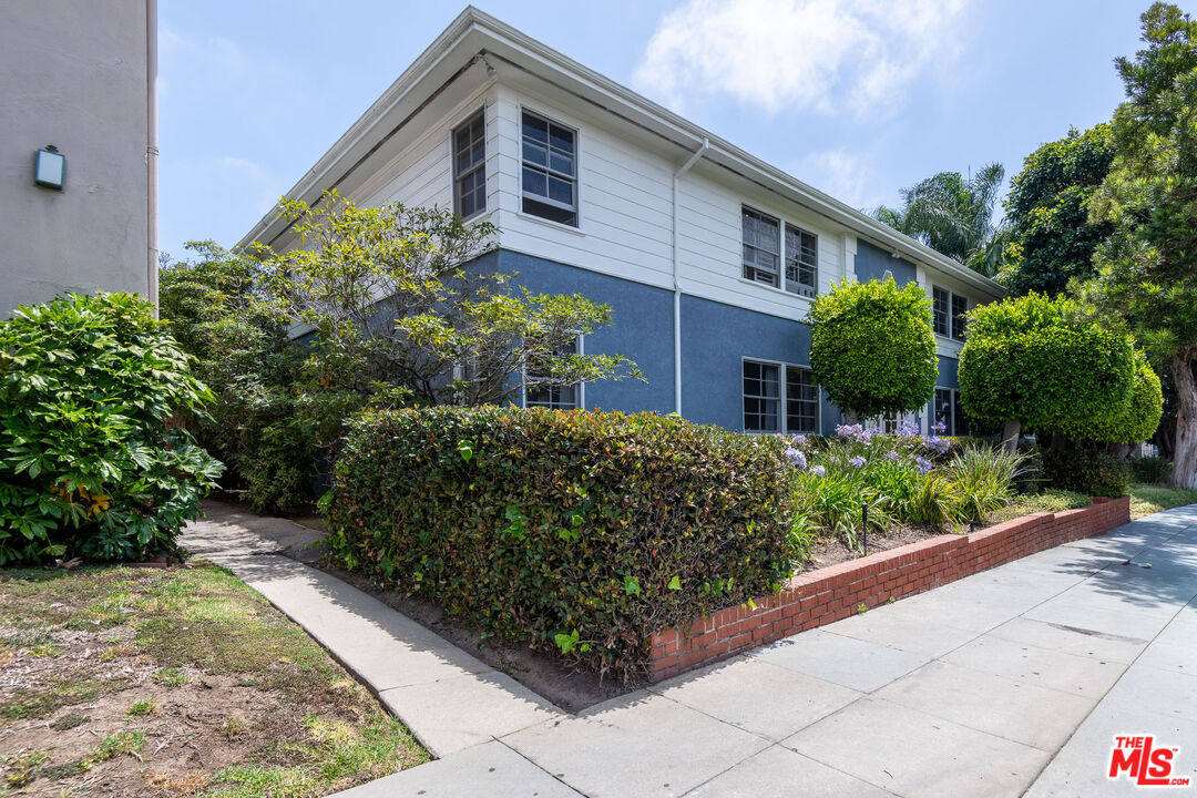 1133 26TH ST Unit: A