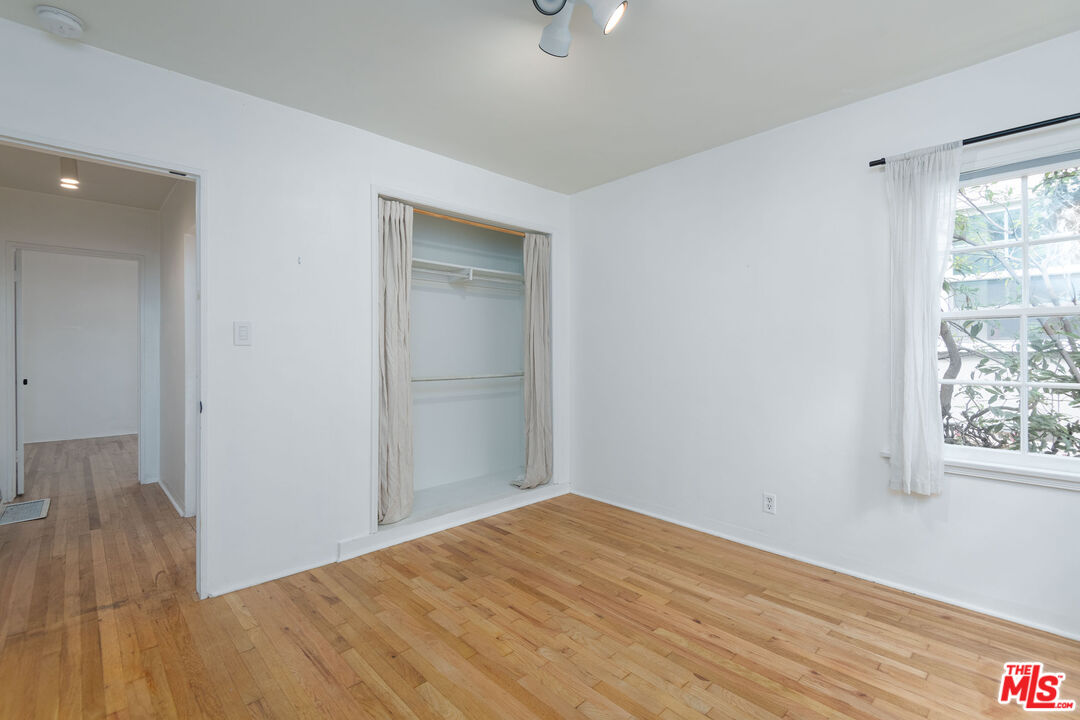 1133 26TH ST Unit: A