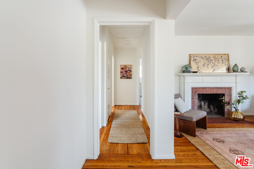 793 Figueroa Dr