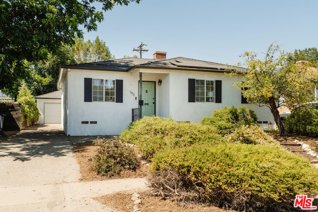 793 Figueroa Dr