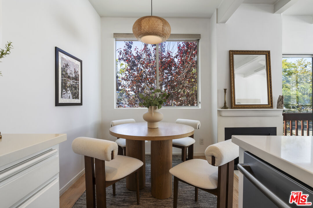 100 S Venice Blvd Unit: 3