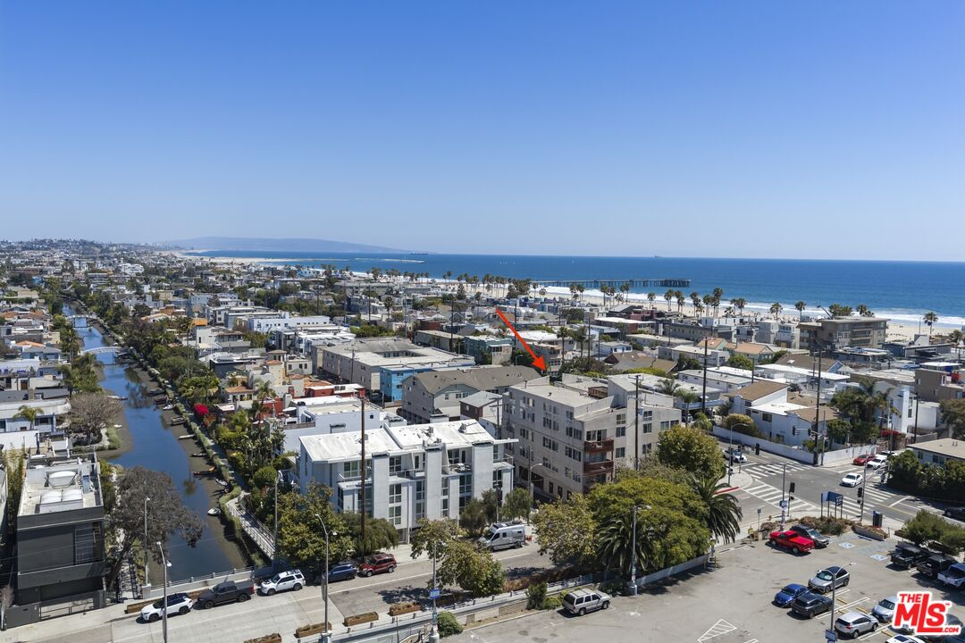 100 S Venice Blvd Unit: 3