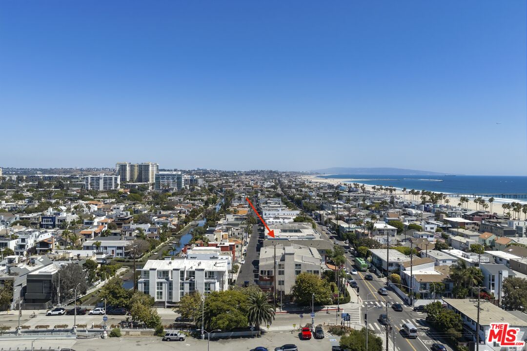 100 S Venice Blvd Unit: 3