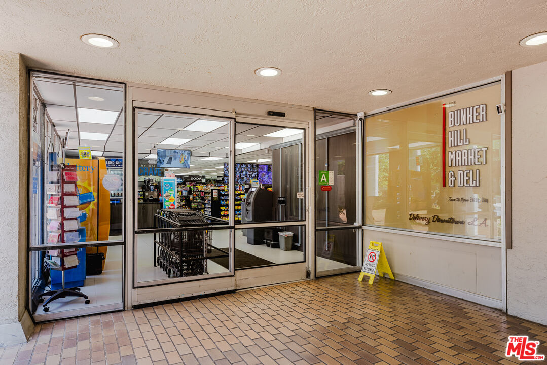 800 W 1st St Unit: 2410