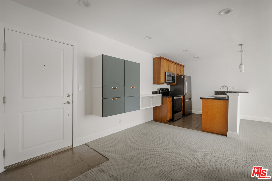 10982 Roebling Ave Unit: 436