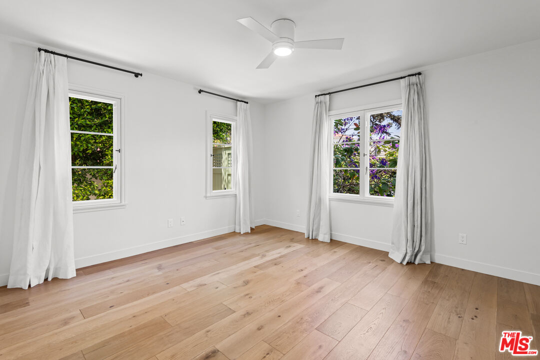 928 Lincoln Blvd Unit: A